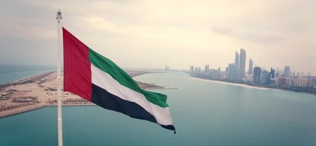 امارات ۷۰۰ میلیون دلارِ ایران را آزاد کرد