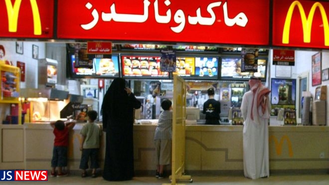 پایان تفکیک جنسیتی در رستوران‌های عربستان