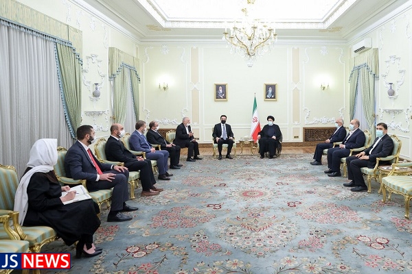 رئیسی 2 - رئیس جمهور: اراده ایران توسعه مناسبات با کشورهای همسایه است