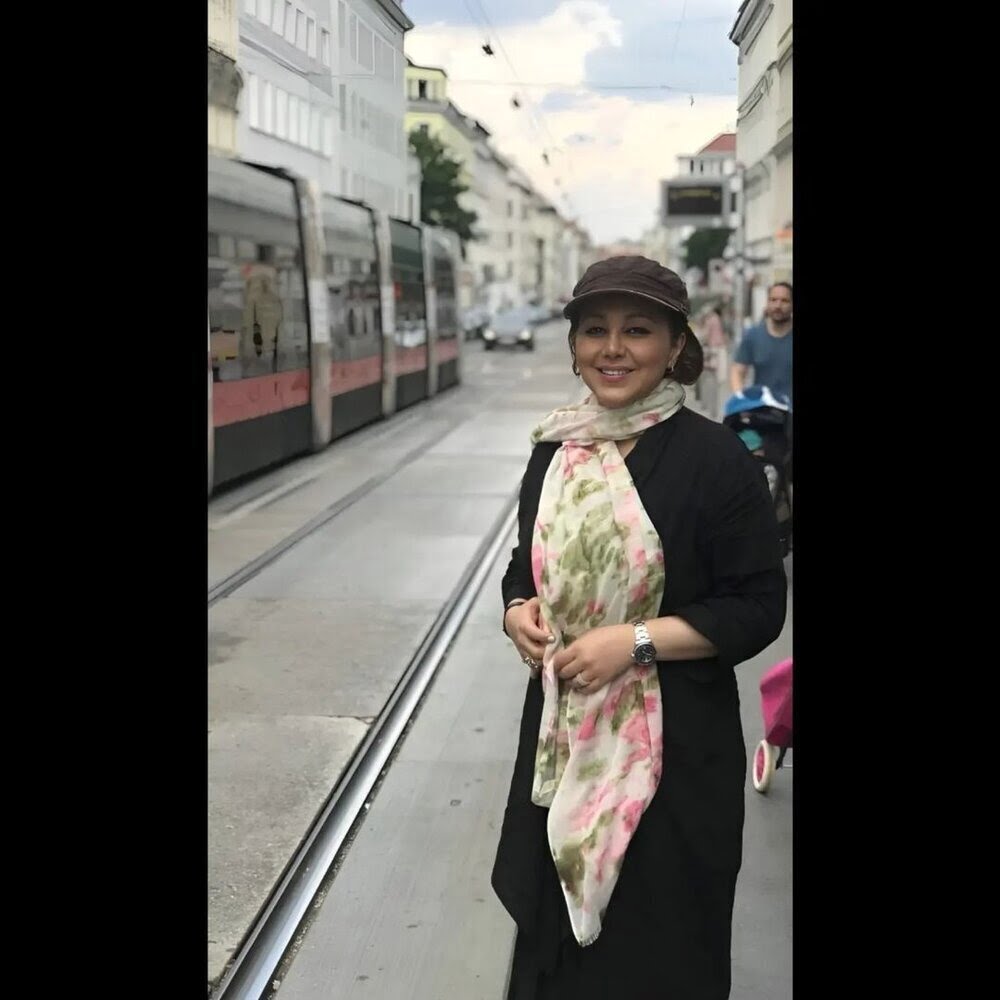 بهنوش بختیاری هم از ایران رفت