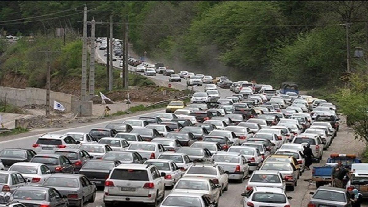 ترافیک فوق سنگین در جاده چالوس