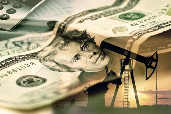 نفت 10 jpg - تمایل به خرید دلار، قیمت نفت را کاهش داد