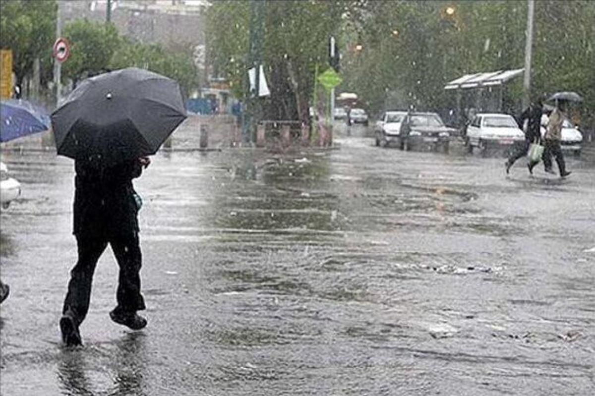 تهرانی ها فردا و پس فردا منتظر باد و باران شدید باشند