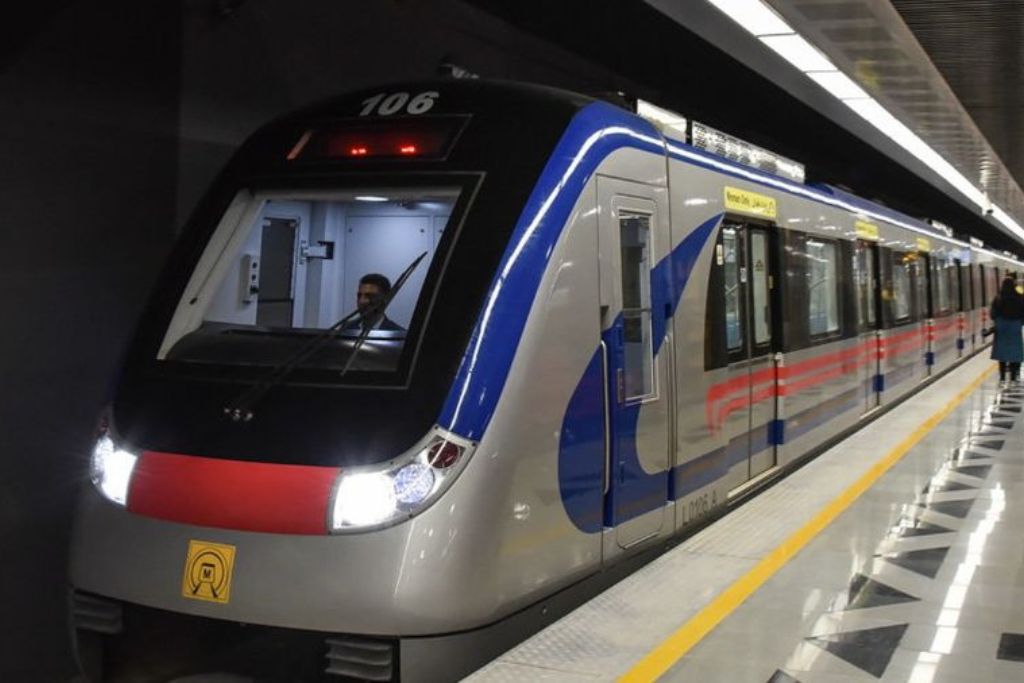با افتتاح این ایستگاه مترو تهران به کرج وصل می‌شود