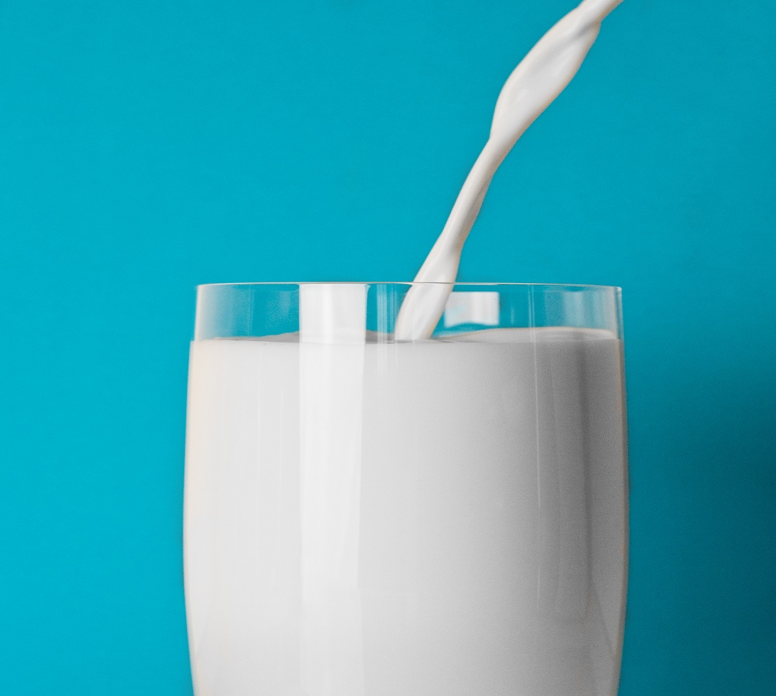 شیرهای گیاهی جایگزین مناسب شیر گاو نیست