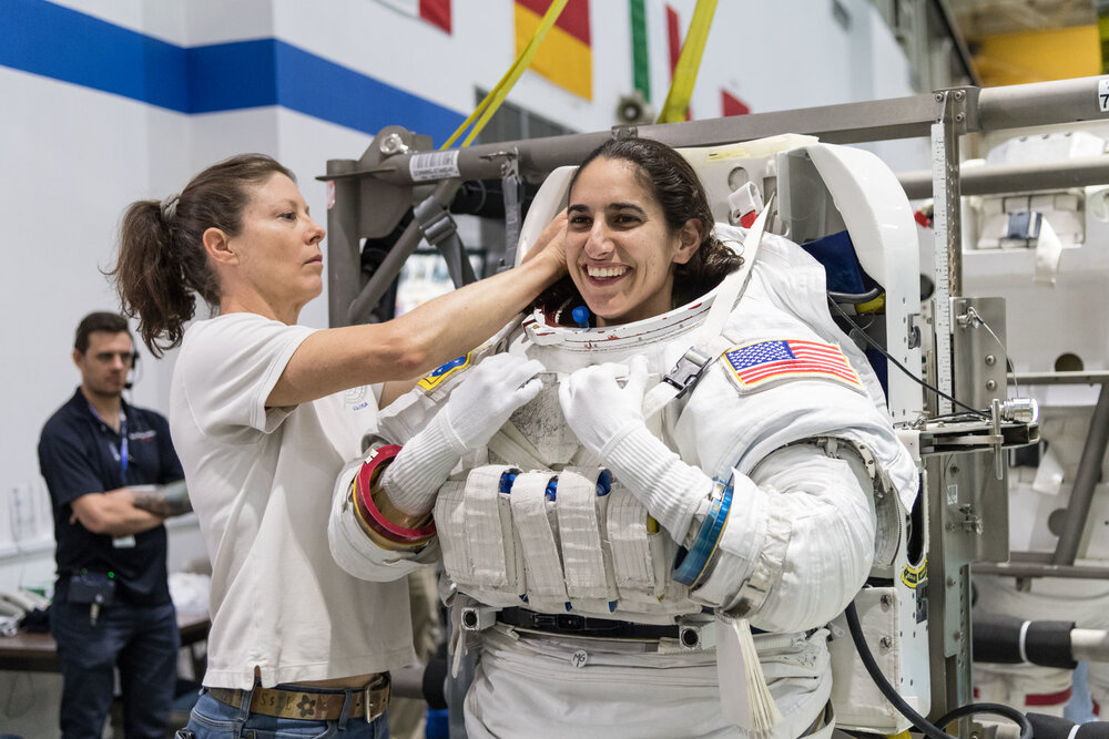 فضانورد زن ایرانی