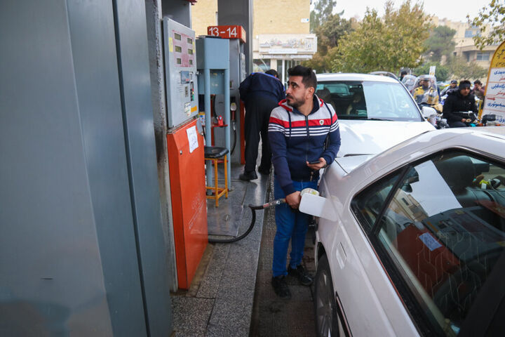 کمبود روزانه بنزین در ایران: ۱۰ تا ۱۵ میلیون لیتر