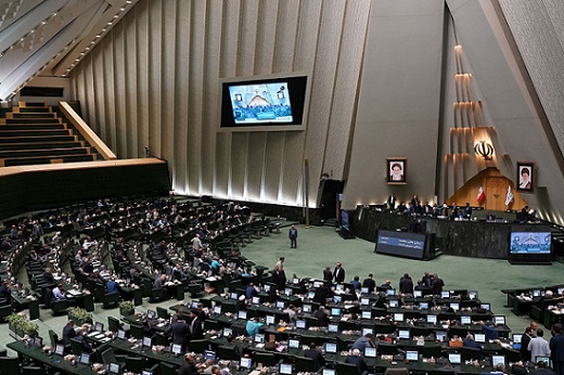 مجلس طرح تمدید برنامه ششم را به مجمع تشخیص ارجاع کرد