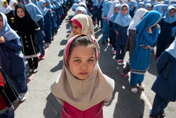 روند ثبت‌نام در مدارس برای کودکان افغانستانی تسهیل شد