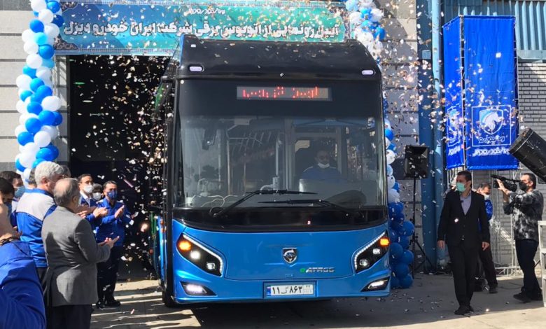 وزیر صمت اولین خط تولید اتوبوس‌های برقی را افتتاح کرد