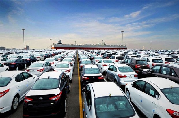 متقاضیان سومین عرضه خودروهای وارداتی در سامانه یکپارچه بخوانند