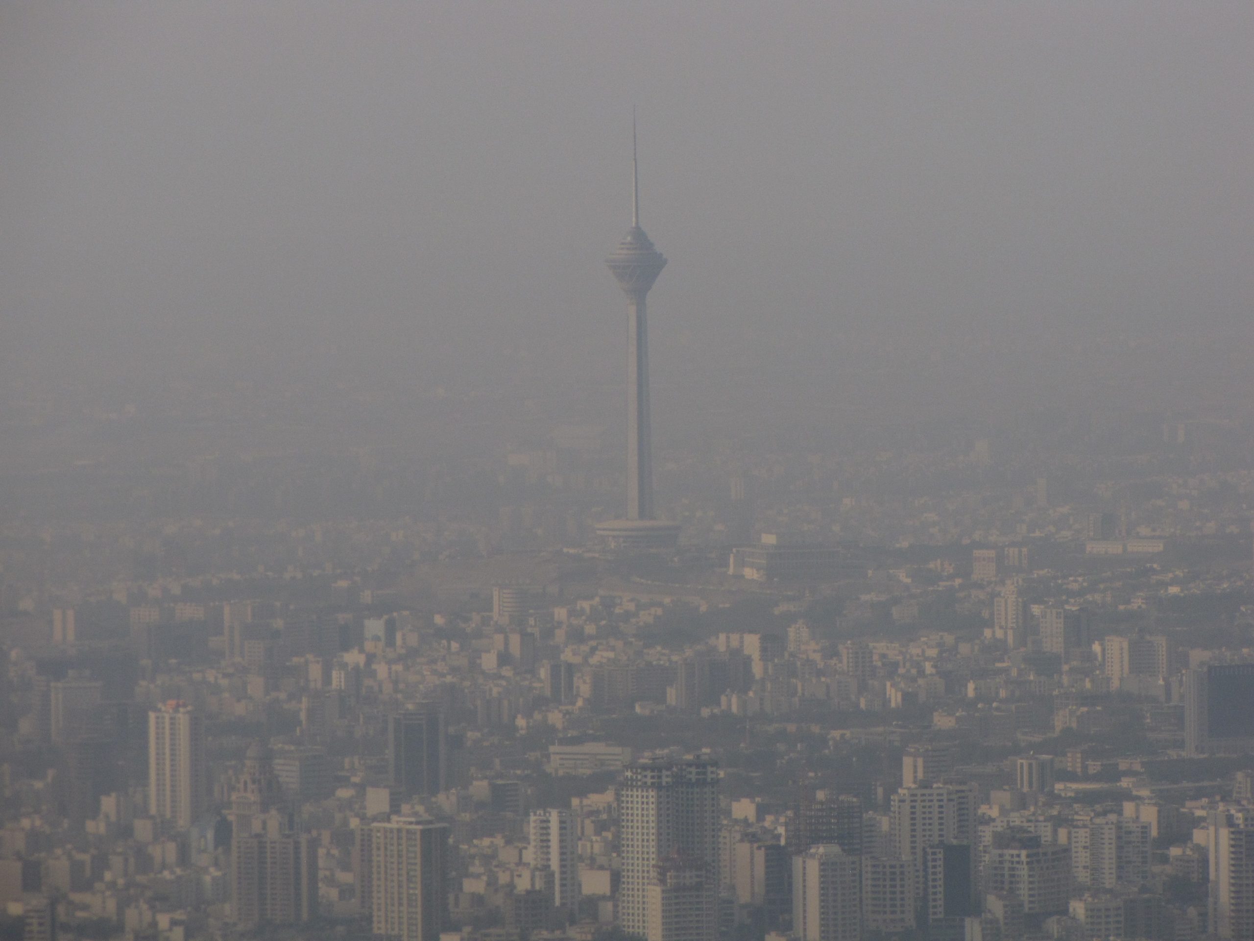 آلودگی هوا؛ قاتلی که هر ساعت ۳ ایرانی را می‌کشد!