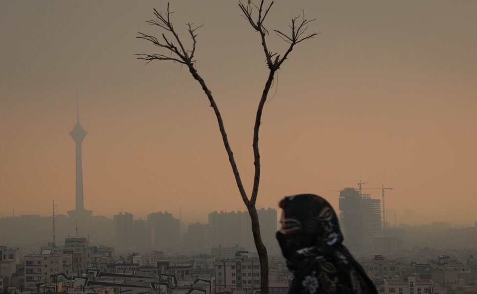 آلودگی هوا امروز هم دست از سر تهران برنداشت