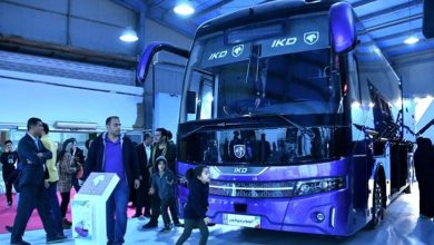 استقبال از اتوبوس بین‌شهری «سریر» ایران خودرو دیزل در نمایشگاه خودرو اهواز