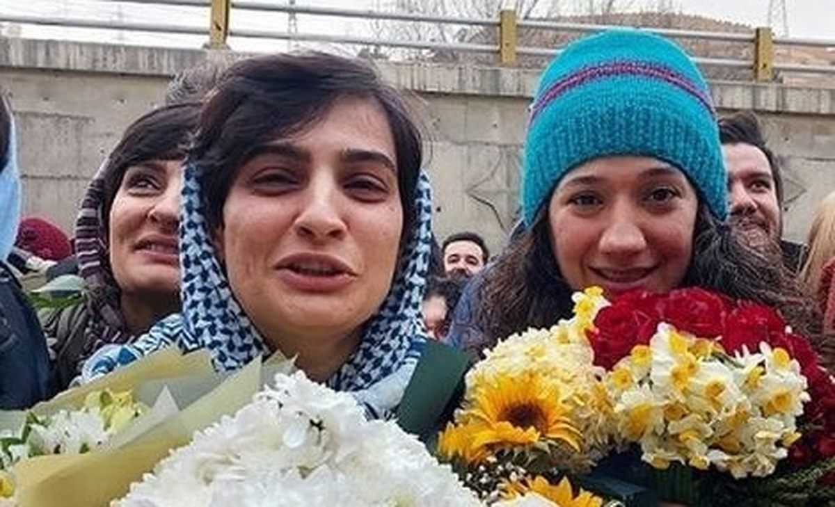 نیلوفر حامدی و الهه محمدی به زندان بازمی‌گردند