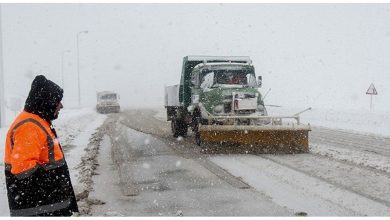 جاده چالوس در پی بارش برف سنگین بسته شد