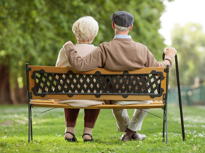 قانون افزایش سن بازنشستگی از چه زمانی اجرایی می‌شود؟