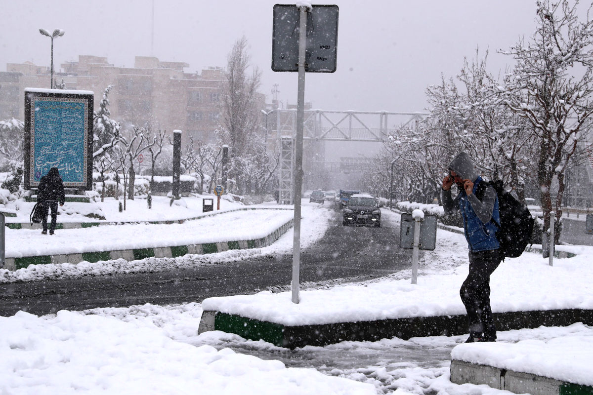 تهران امشب یخ می زند