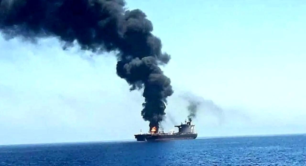سنتکام تایید کرد؛ ۷ کشته و زخمی در حمله یمن به کشتی آمریکایی