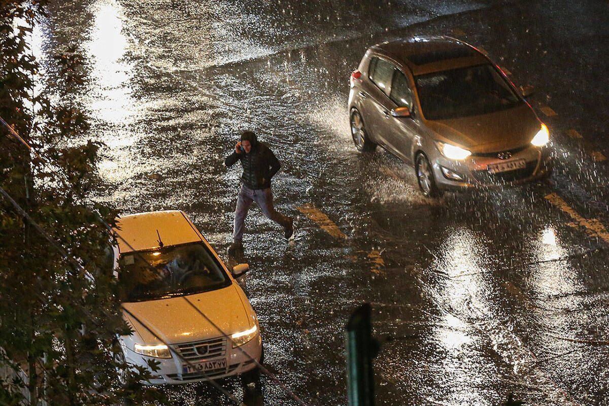 توفان تهران