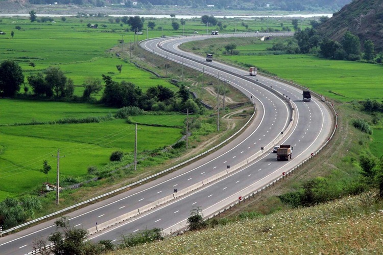 آزادراه قزوین رشت تا (۳ بهمن) مسدود می‌شود+مسیر جایگزین