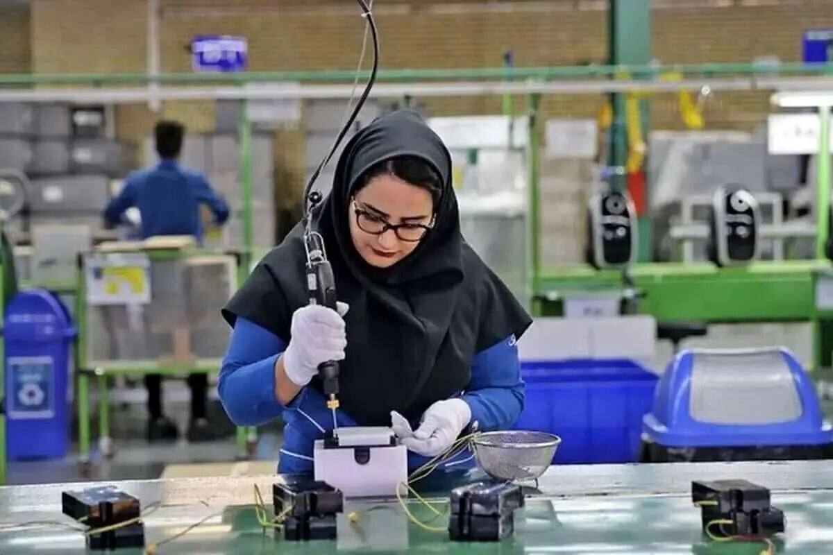 بسته‌های حمایتی برای ترمیم بازار کار پس از جنگ اجرا می‌شود