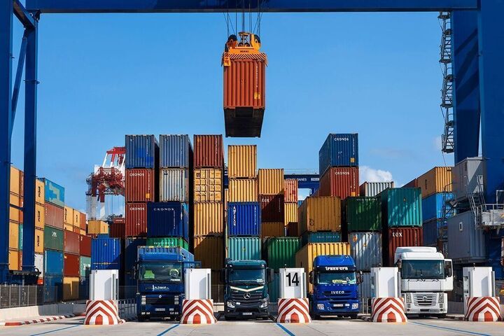 ارزش گمرکی کالاهای وارداتی