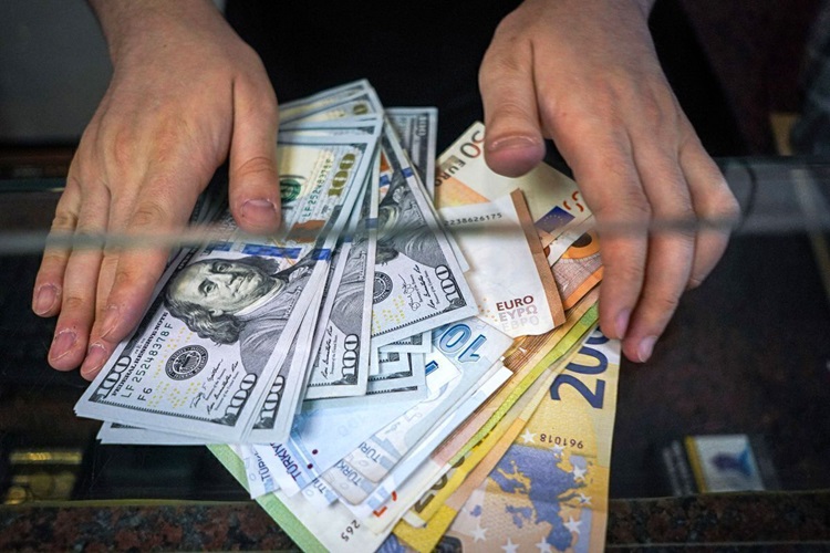 بازار ارز تجاری