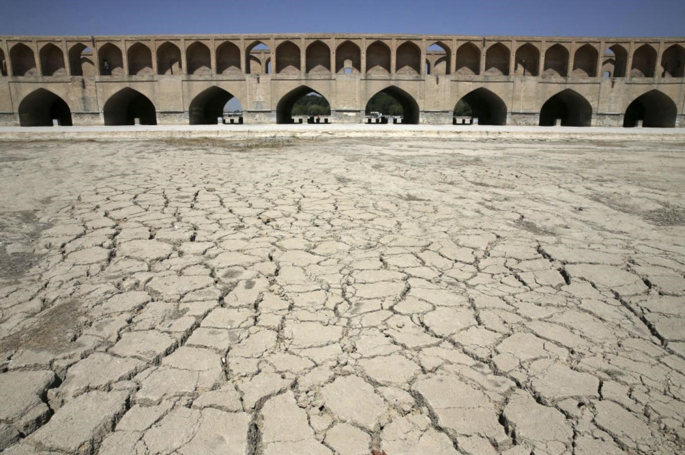 بحران آبی اصفهان