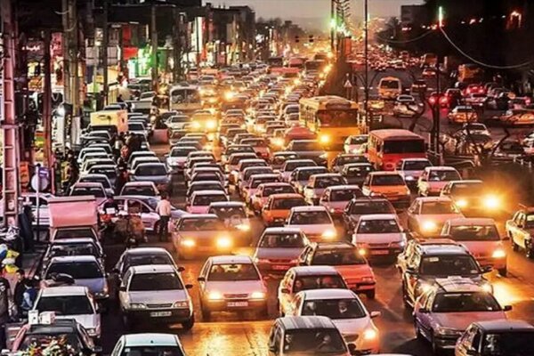 ترافیک پرحجم نمایشگاه کتاب تهران