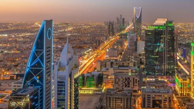 مجاز به ترددند