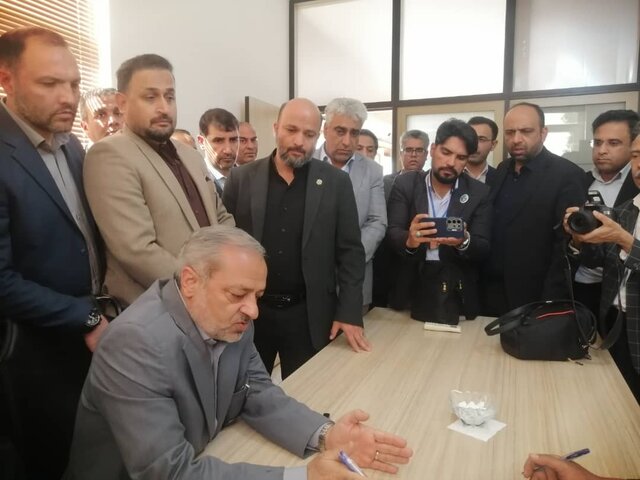 وزیر آموزش پرورش نیروهای حق_التدریس