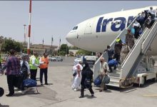 ازسرگیری پروازهای بازگشت حجاج به کشور با فرود نخستین هواپیما در مشهد