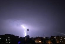 باد شدید و رعد و برق