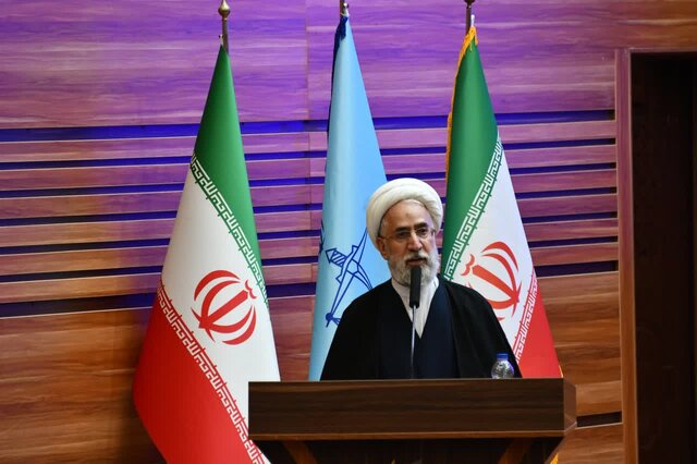 موحدی آزاد