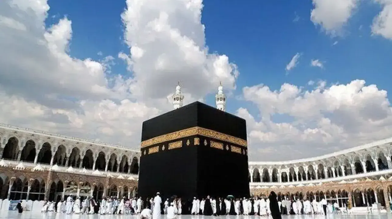 اعزام عروس و دامادهای ۱۴۰۴ به عمره