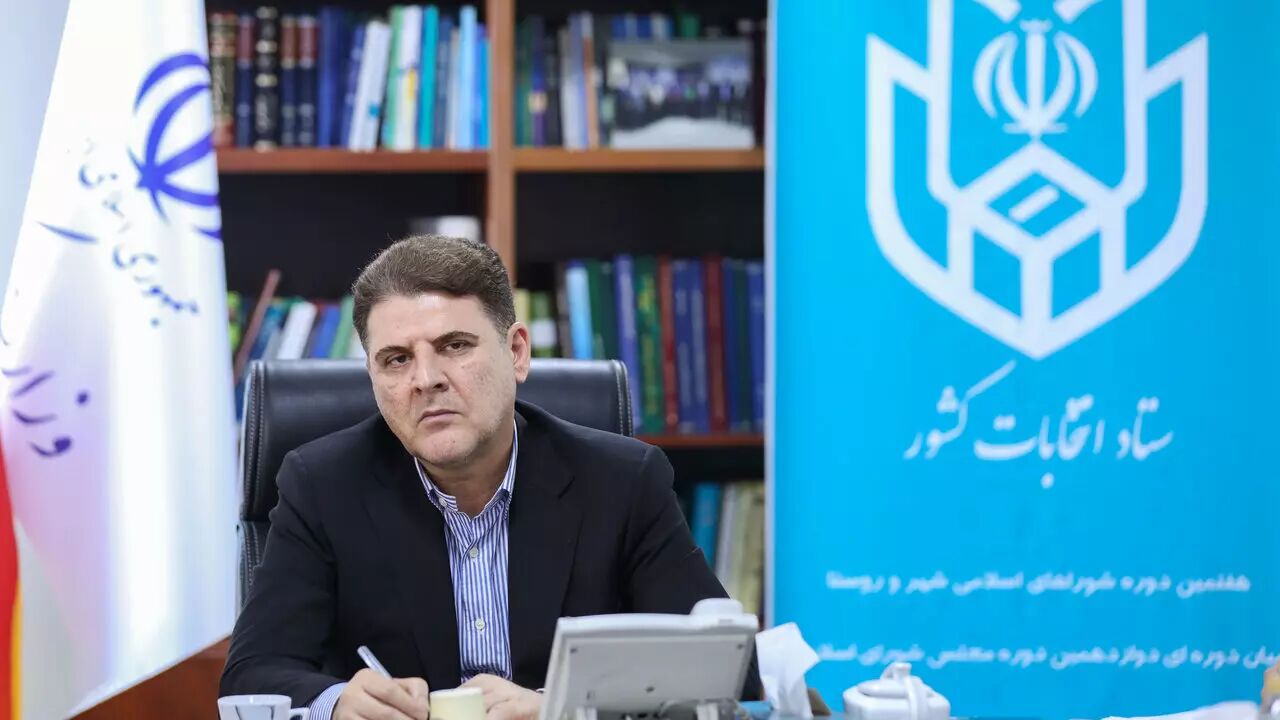 معاون سیاسی