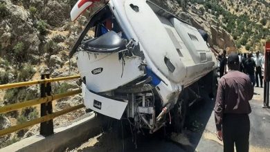 واژگونی اتوبوس در فارس