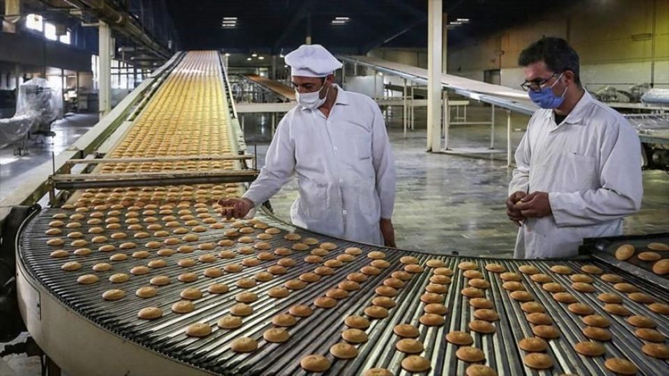 سیاستهای غلط، مدیران ناکارآمد؛ کابوس صنایع غذایی