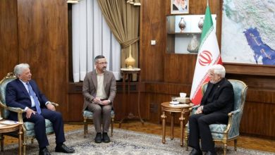 احساس غربت در ایران نداریم؛ اینجا خانه دوم ماست
