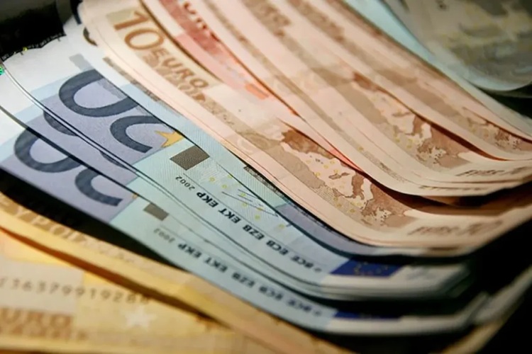 بازار ارز تجاری