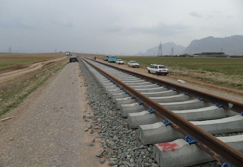 عملیات اجرایی ریل گذاری کرمانشاه تا مرز خسروی
