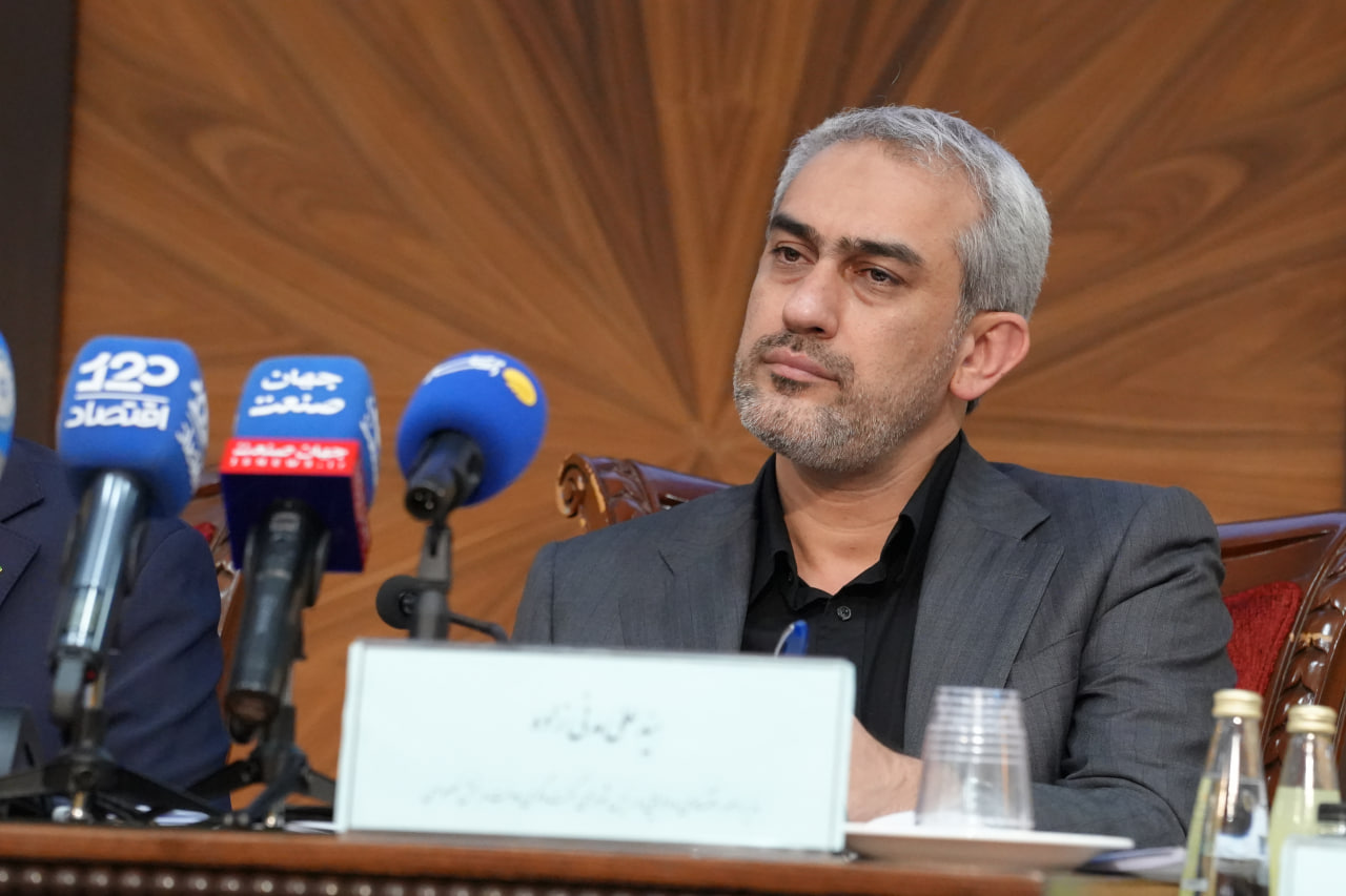 مدنی زاده قیمت دلار