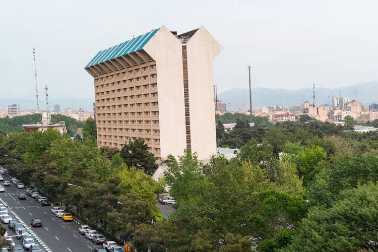 آشنایی با کافی شاپ و رستوران های هتل لاله تهران - تصویر 1