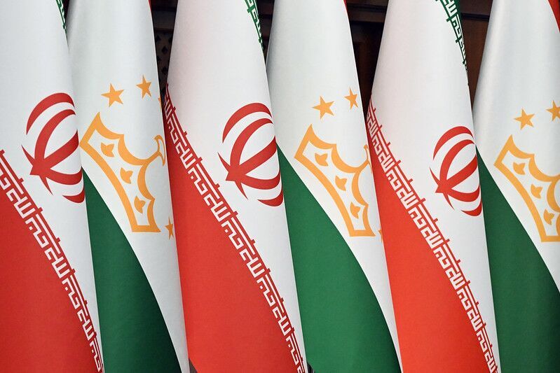 تهران و دوشنبه