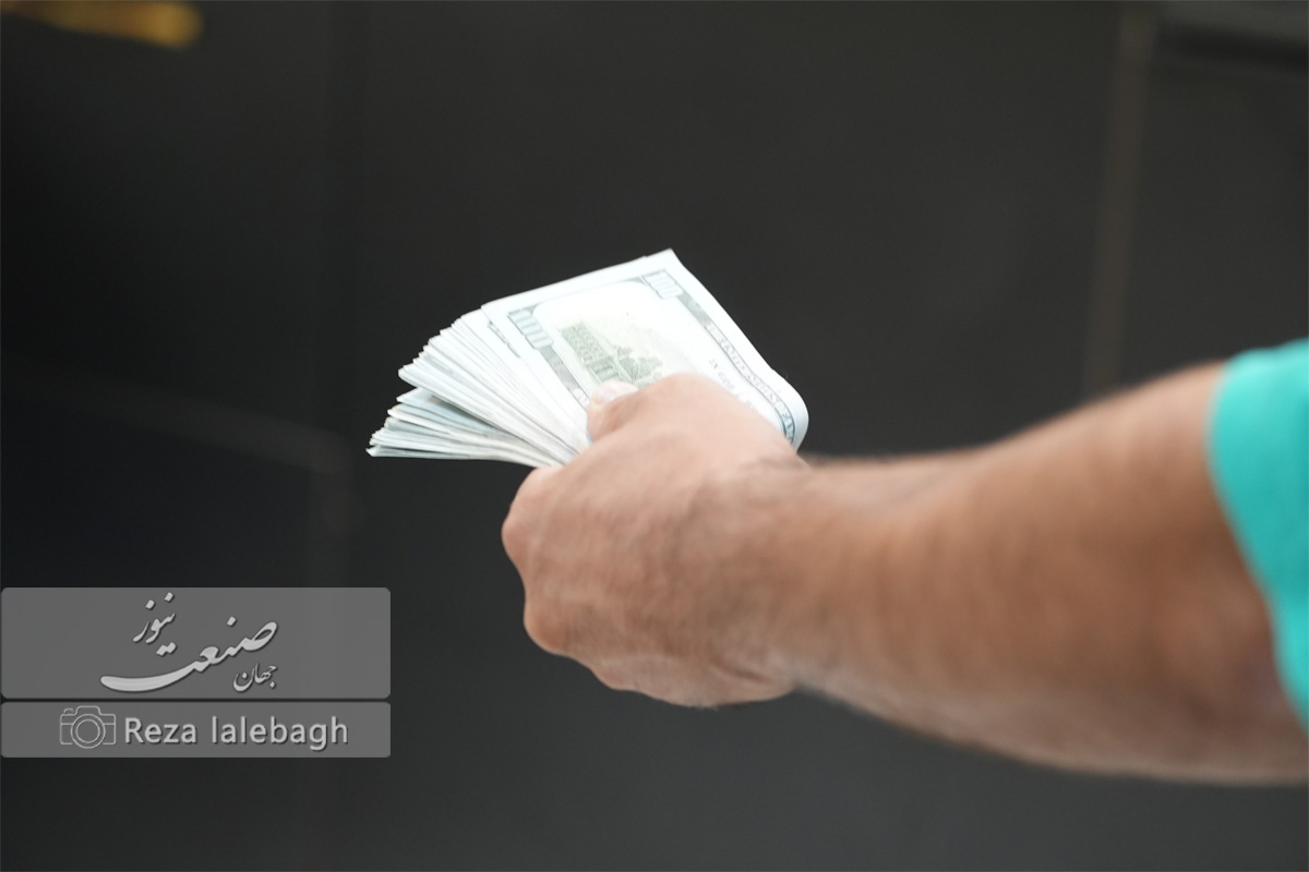 بازار ارز قیمت دلار
