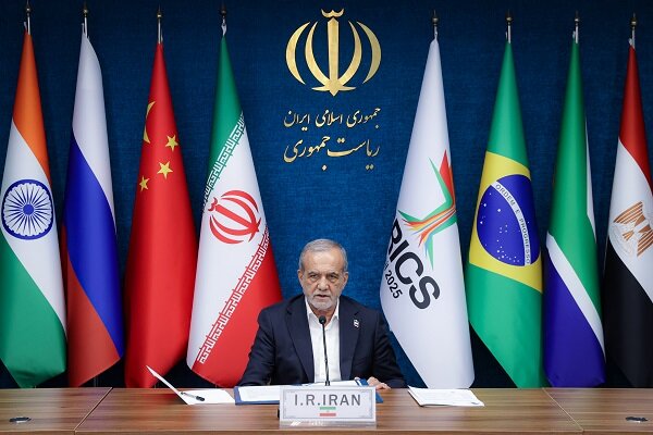 رئیس_جمهور ایران بریکس باید پیشگام تغییرات در نظام مالی جهانی باشد