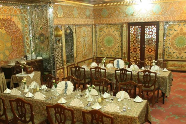 رستوران نمکدون هتل لاله تهران - تصویر 2