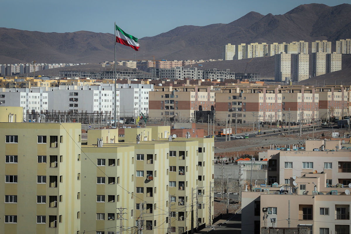 ساخت مسکن کارگران