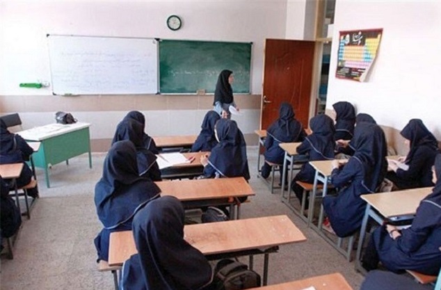 ساعات فعالیت مدارس از مهرماه کاهش نمی‌یابد